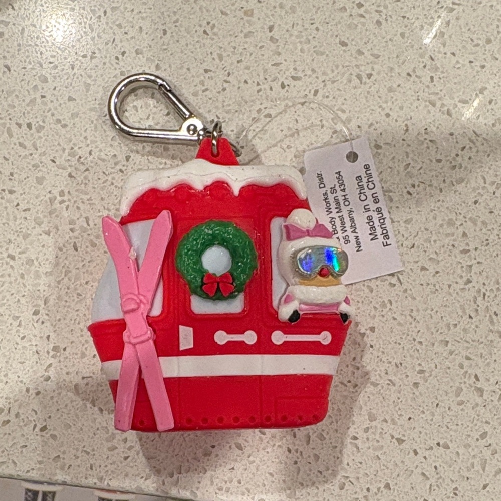 Bath and body works Mrs Claus hand sanitizer holder brand new